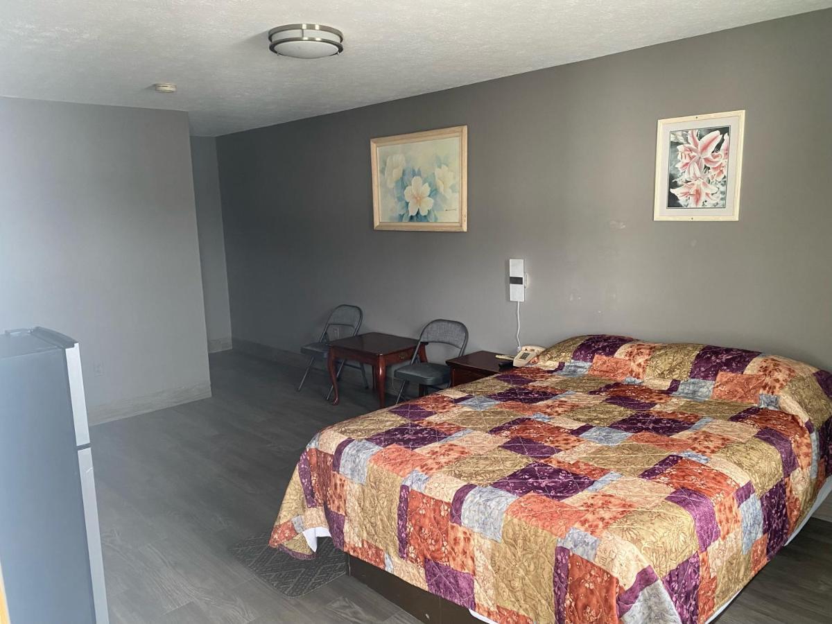 Hoosier Travel Lodge Jeffersonville Eksteriør bilde